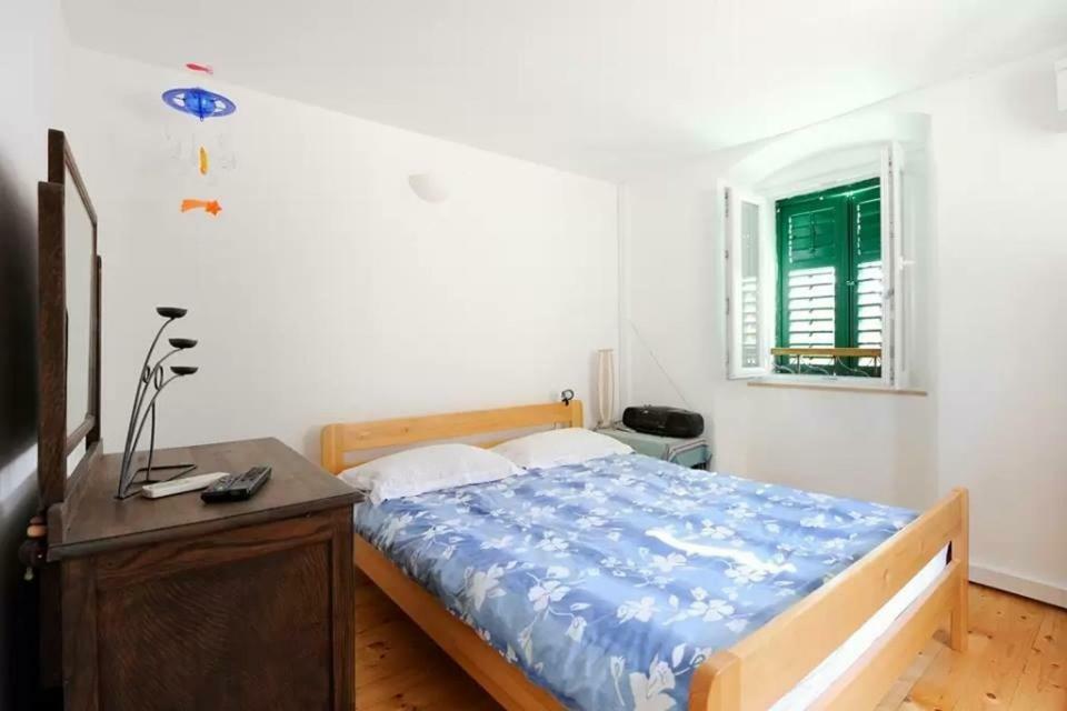 Torriano Holiday House Шибеник Экстерьер фото